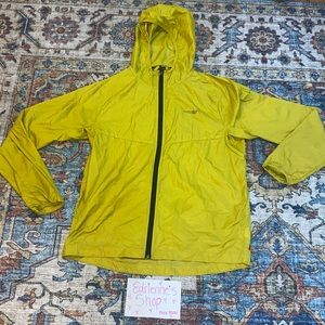 Copper fit windbreaker 💨